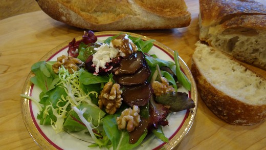 Baby Green Salad with Roasted Beets, Walnuts, and Goat Cheese