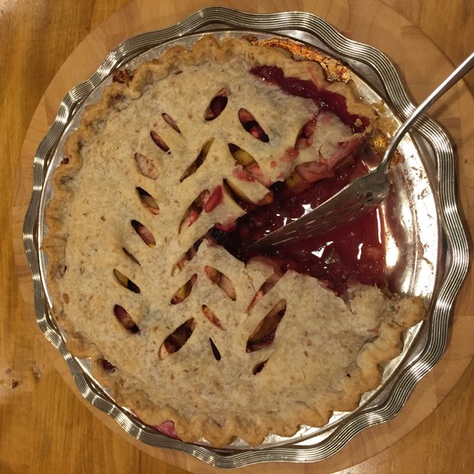 Apple Blackberry Pie